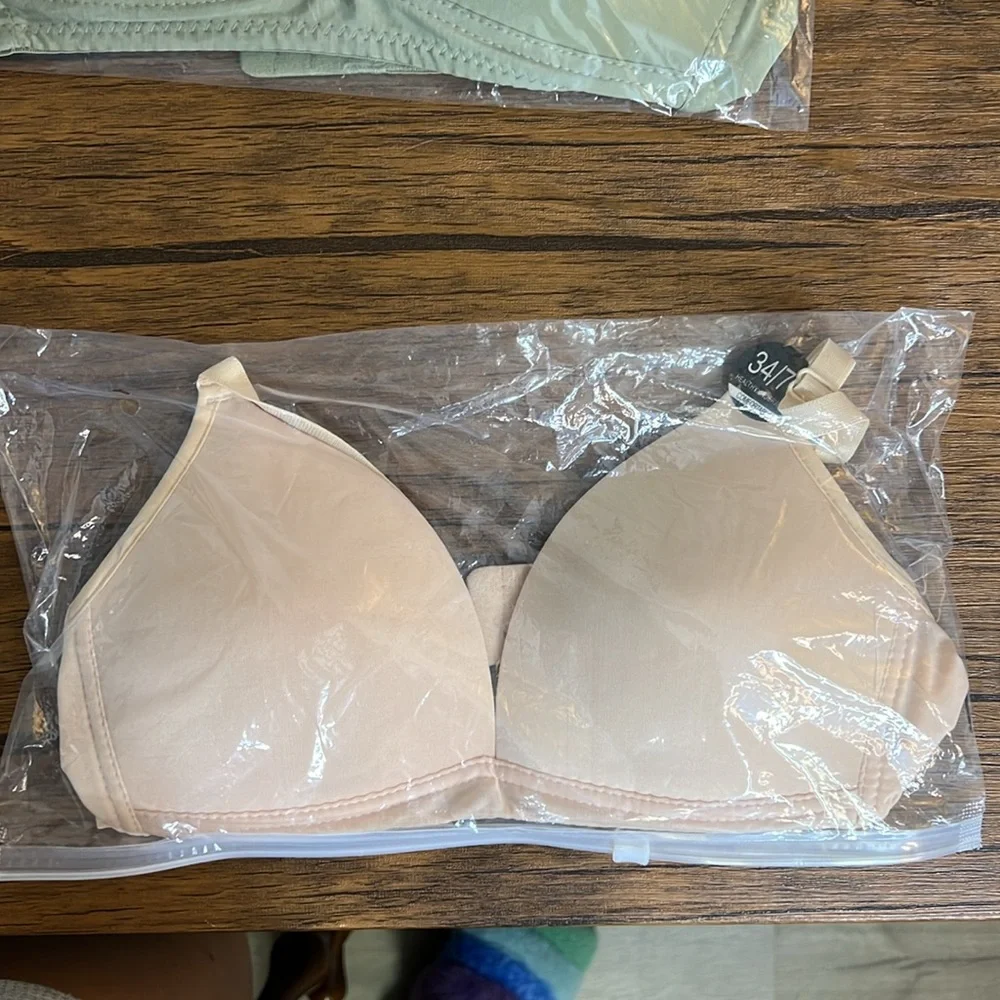 Set‎ of 3- Amazon Seamless Wire Free Bras- Small